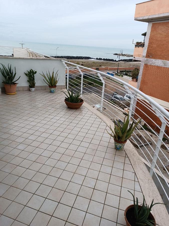 Armareaoverseassuites Fiumicino Dış mekan fotoğraf