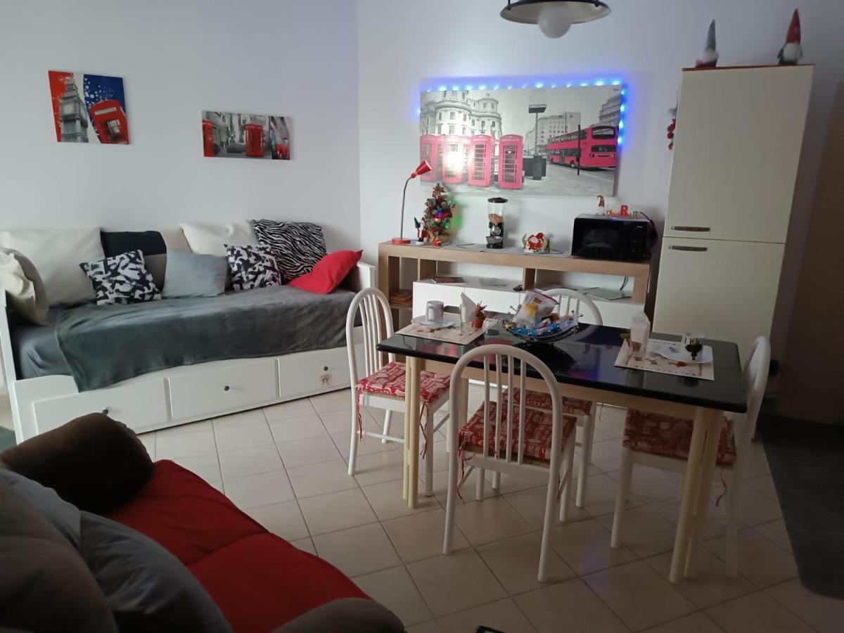 Armareaoverseassuites Fiumicino Dış mekan fotoğraf