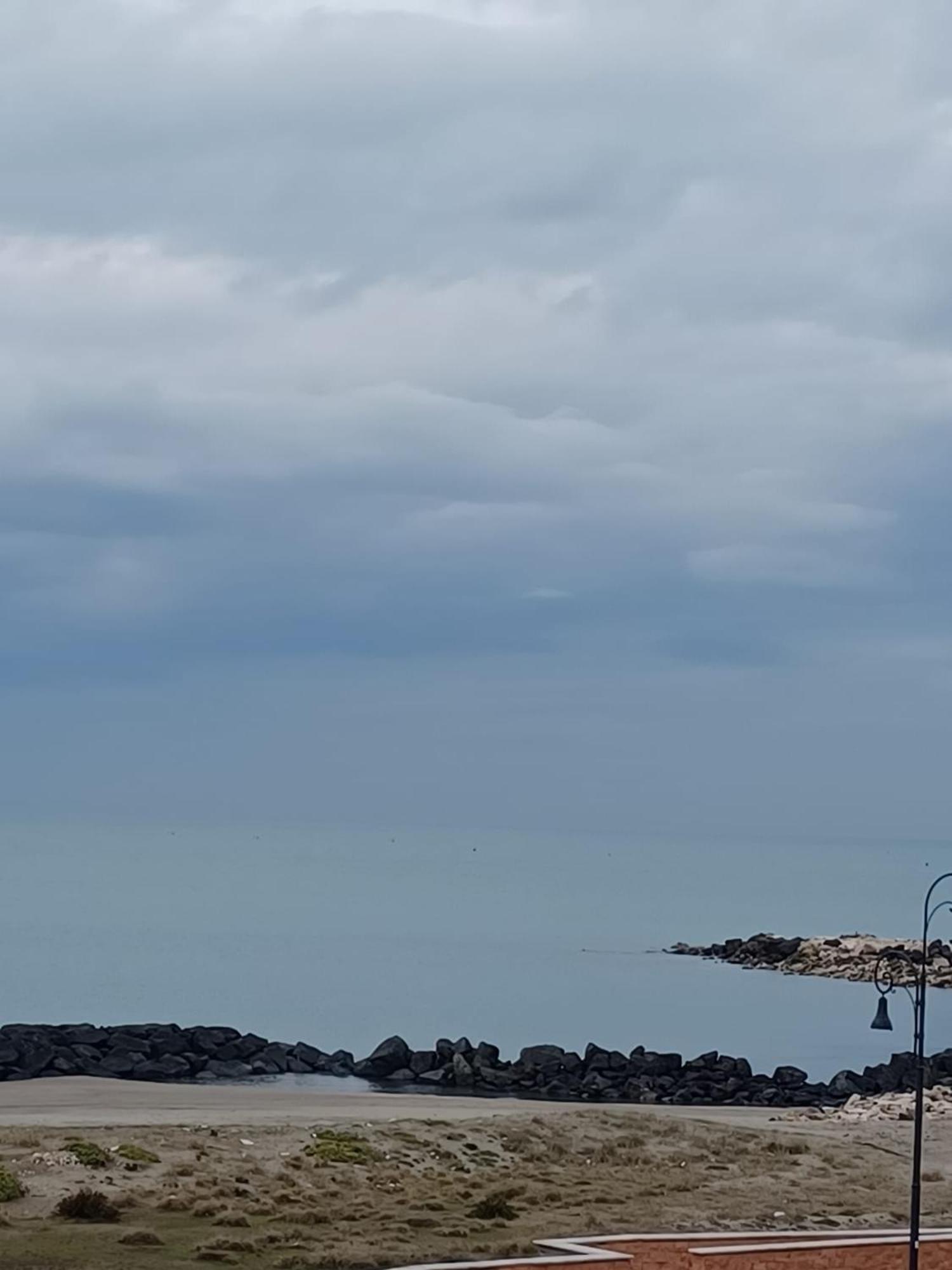 Armareaoverseassuites Fiumicino Dış mekan fotoğraf